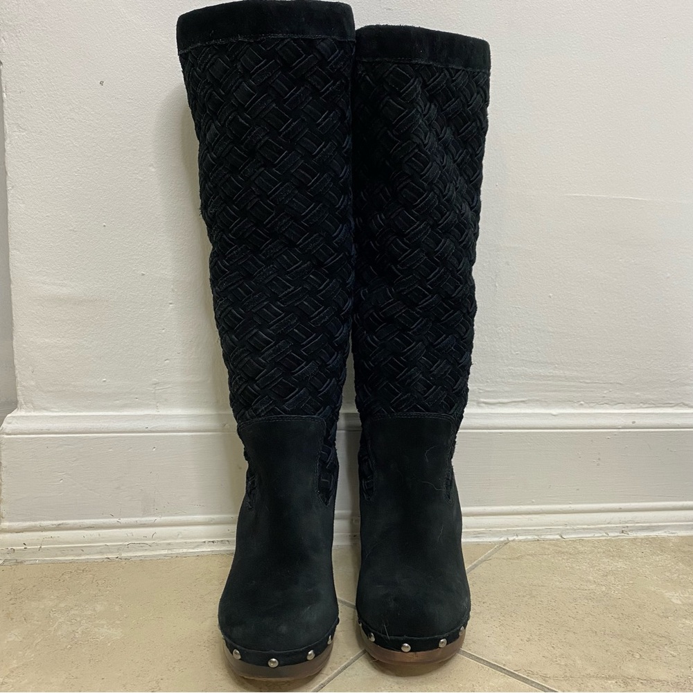 Ugg Australia “Arroyo Weave” Knee-High Women’s Boots Size 8
